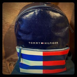 🆕TOMMY Hilfiger Large BackPack 🎒